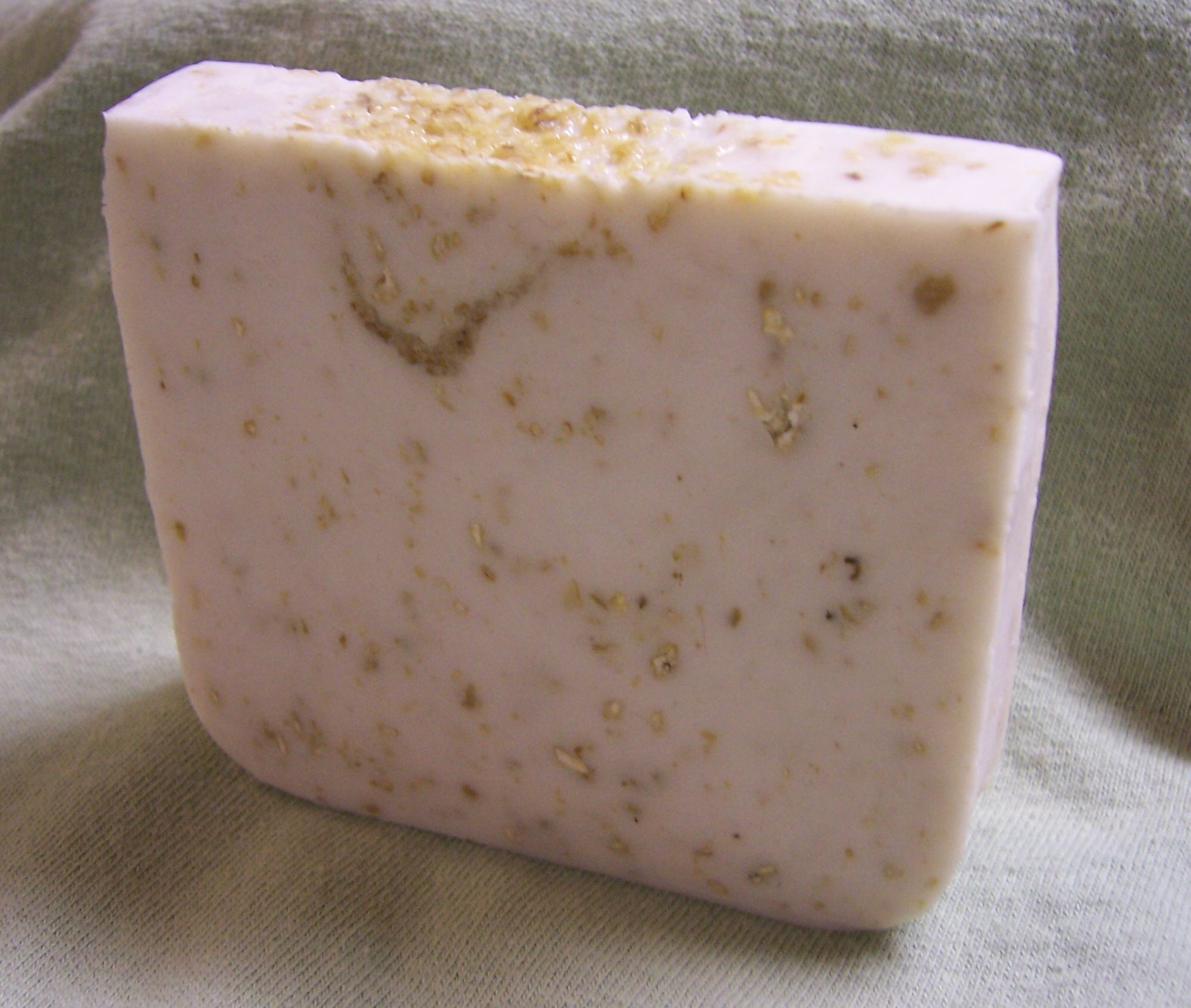 Almond & Oats Handmade Glycerin Soap